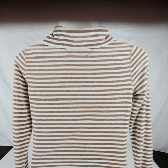 Calvin Klein, full zipper, velour top. - Picture 2 of 5